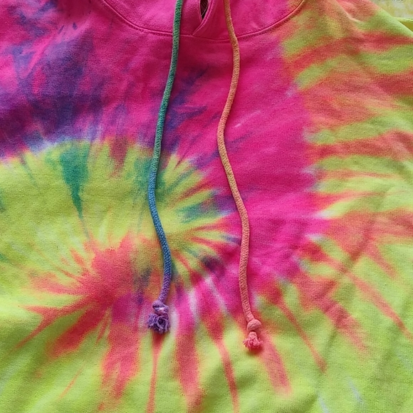 Oversized neon tie dye hoodie - Picture 6 of 6